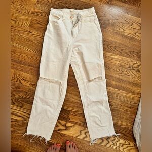 Universal Thread Jeans